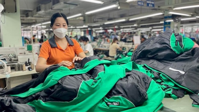 Ứng phó với suy giảm đơn hàng: Linh hoạt theo thị trường