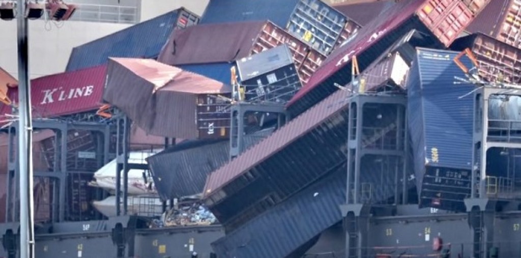 Hai bài học ‘ít ai nhận ra’ từ thảm họa thất lạc container của tàu ONE Apus