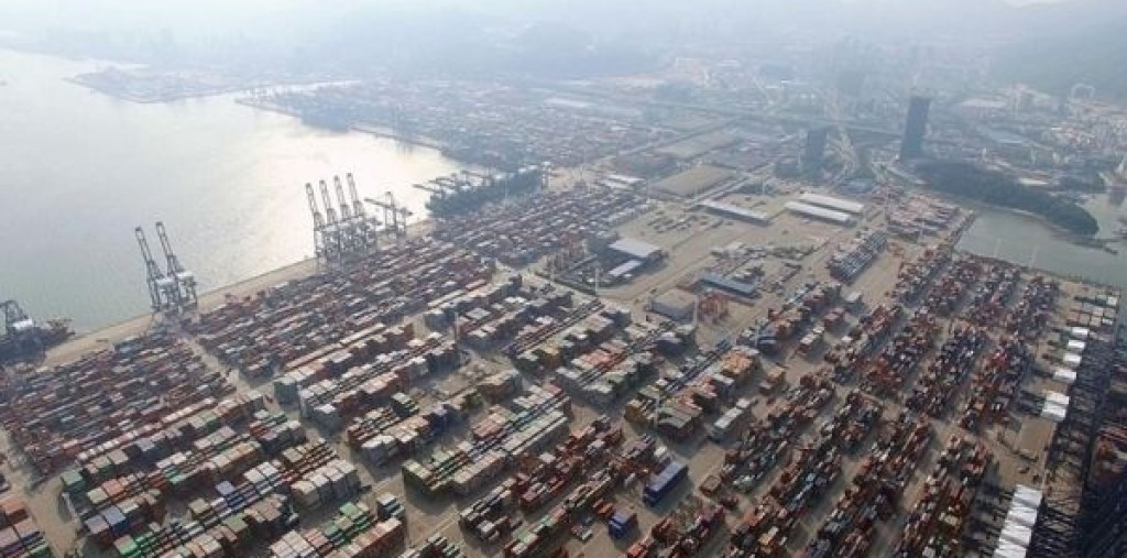 Cảng Yantian trở lại bình thường, nhưng sẽ mất vài tuần để giải phóng các container tồn đọng