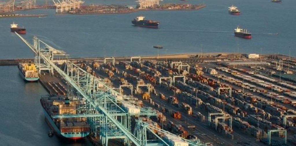 Cảng Los Angeles tăng trưởng nhanh sản lượng container xếp dỡ nhưng niềm vui không trọn vẹn