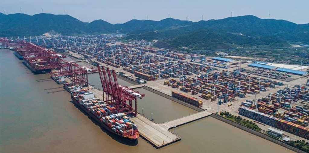 Cảng Ningbo bị đóng cửa và điều gì sẽ xảy ra nếu Covid tấn công thêm các cảng khác ở Trung Quốc