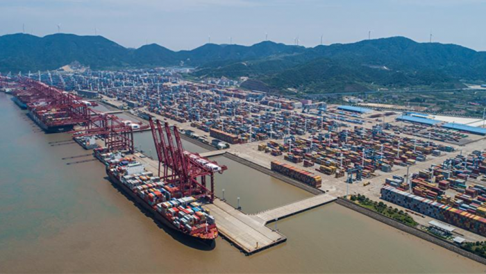 Cảng Ningbo bị đóng cửa và điều gì sẽ xảy ra nếu Covid tấn công thêm các cảng khác ở Trung Quốc
