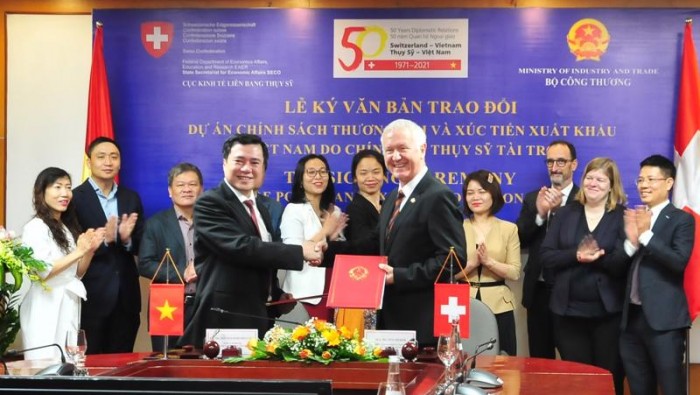 Thụy Sĩ hỗ trợ Việt Nam nâng cao năng lực xúc tiến xuất khẩu
