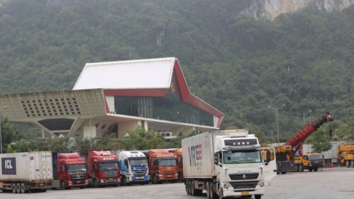 Hơn 4.300 xe hàng ùn ứ tại khu vực cửa khẩu Lạng Sơn, Bộ Công Thương khuyến cáo điều gì với doanh nghiệp?