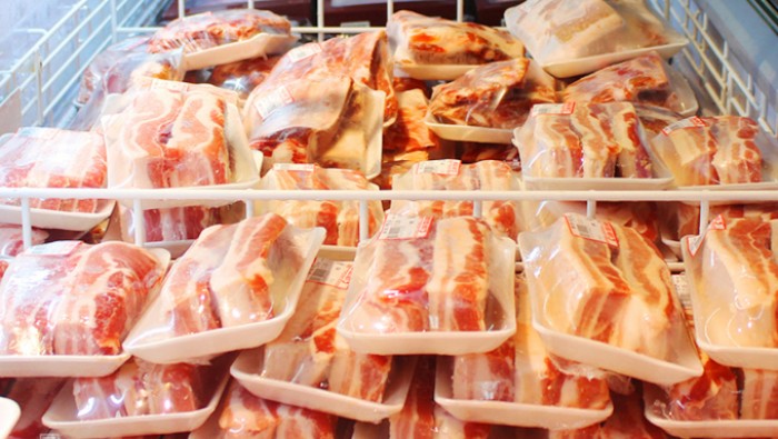 Giá nhập khẩu thịt heo chỉ rẻ bằng một nửa trong nước